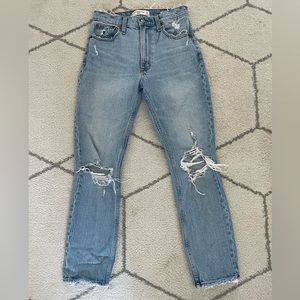 High Rise Mom Jean, Abercrombie & Fitch